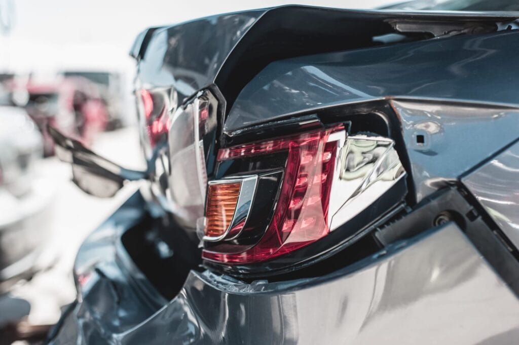 Auto insurance Crashed car's rear